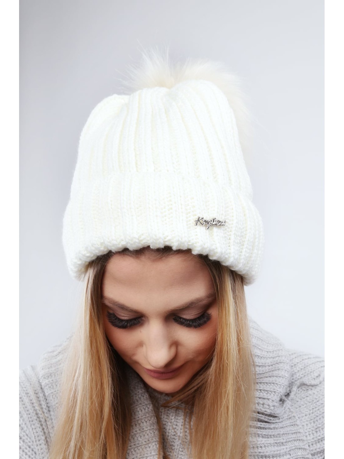 Cream winter hat C1 - Online store - Boutique